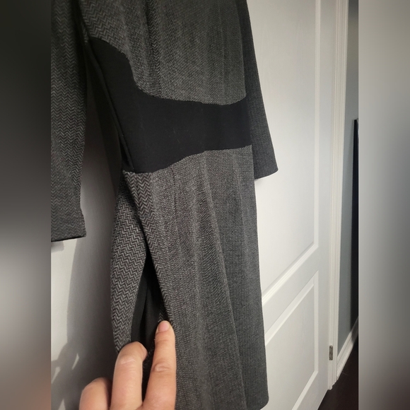 Elegant Esprit XL Bodycob Dress with 3/4 Sleeve and Pockets - Picture 12 of 13